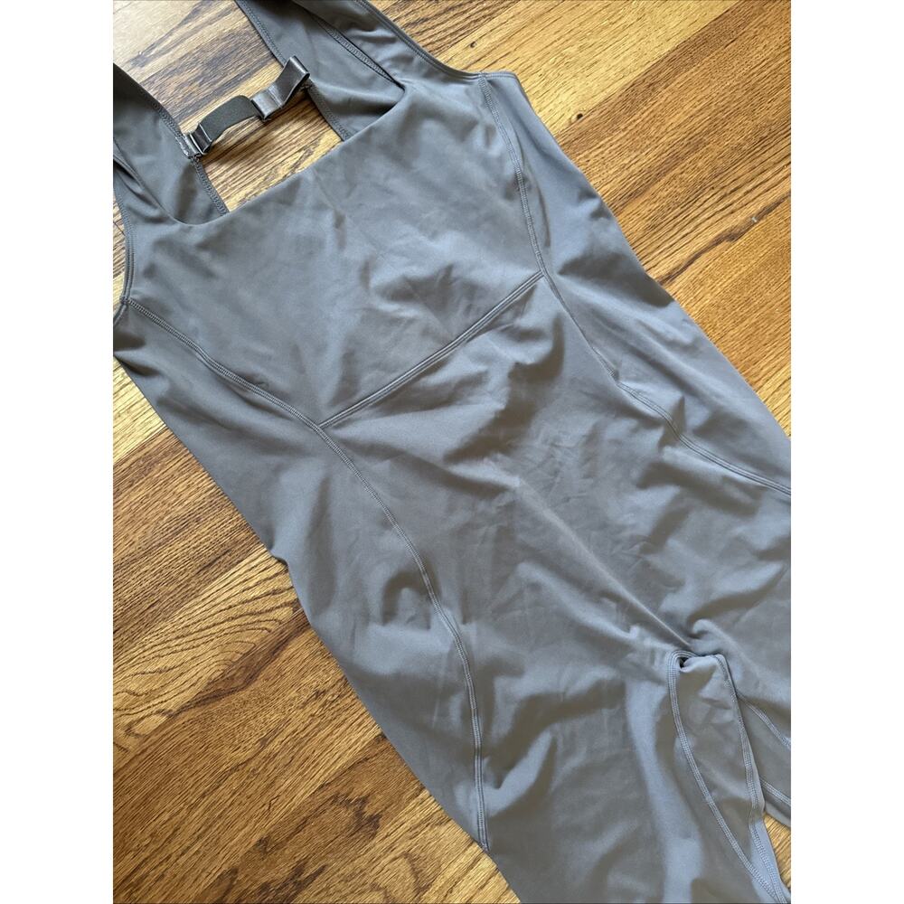 Fabletics Tyra One Piece 7/8 Frontier Green Active Jumpsuit Women's XL C14 - Picture 9 of 9